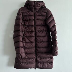 ARC'TERYX  Seyla Women's Coat in burgundy